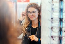 راهنمای خرید اینترنتی و انتخاب فریم عینک طبی جدید و زیبا